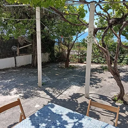 Sunfra Retreat 度假居 *
